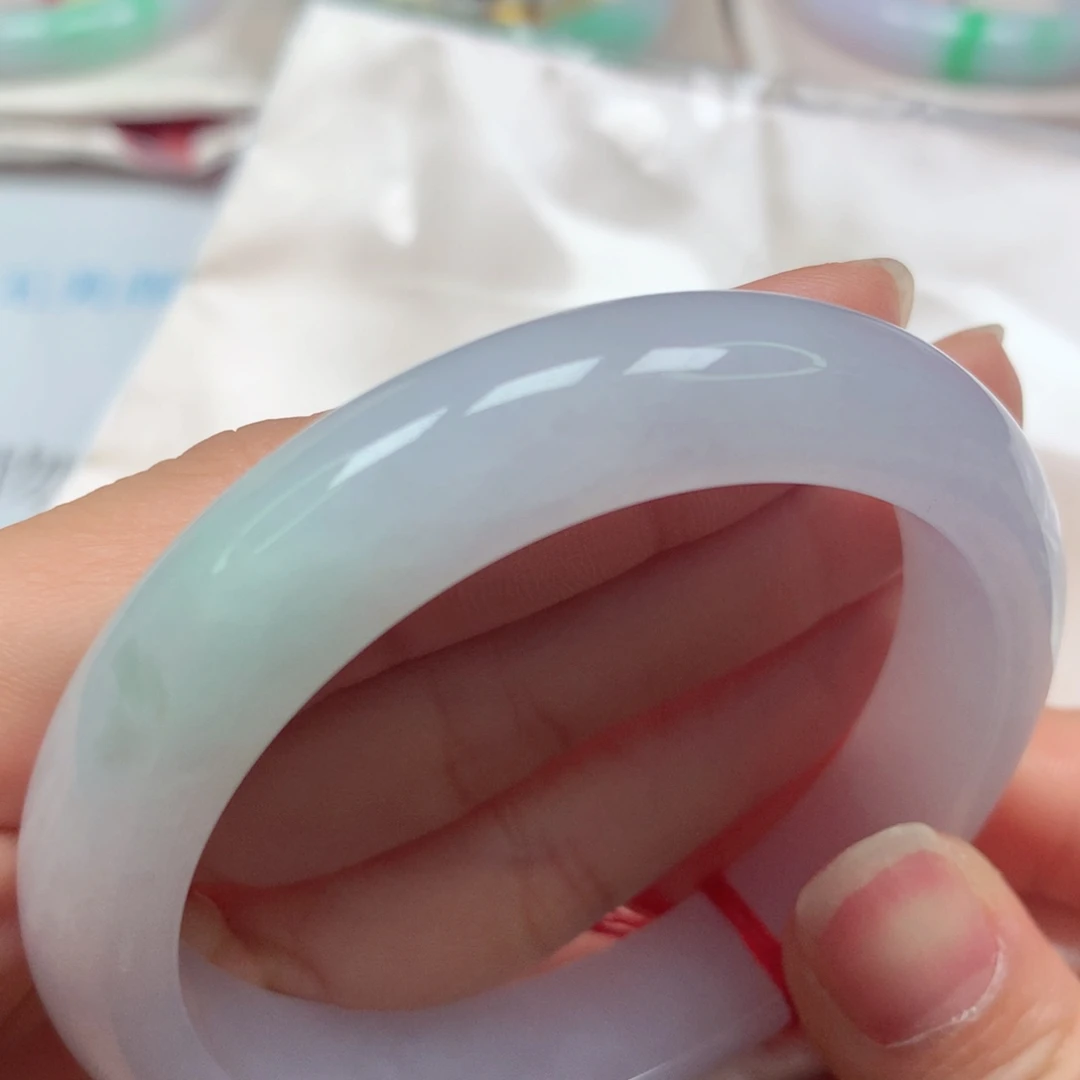 翡翠未镶嵌手镯冰胶果冻底飘色5556完美