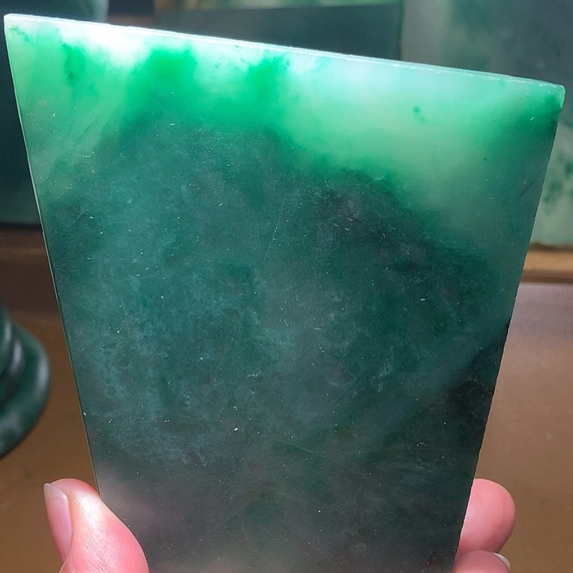 【闪购商品】定制石英质玉（非洲翠）展****膀