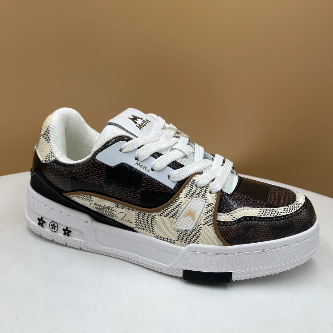 020百搭男女情侣款舒适时尚潮流透气休闲鞋