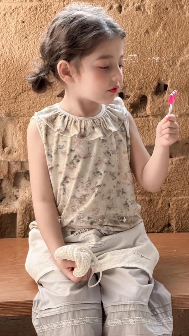 花家碎花荷叶领口女童短T2025夏款