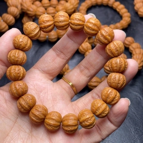 猴头核桃吊坠南*13d g h j k l l