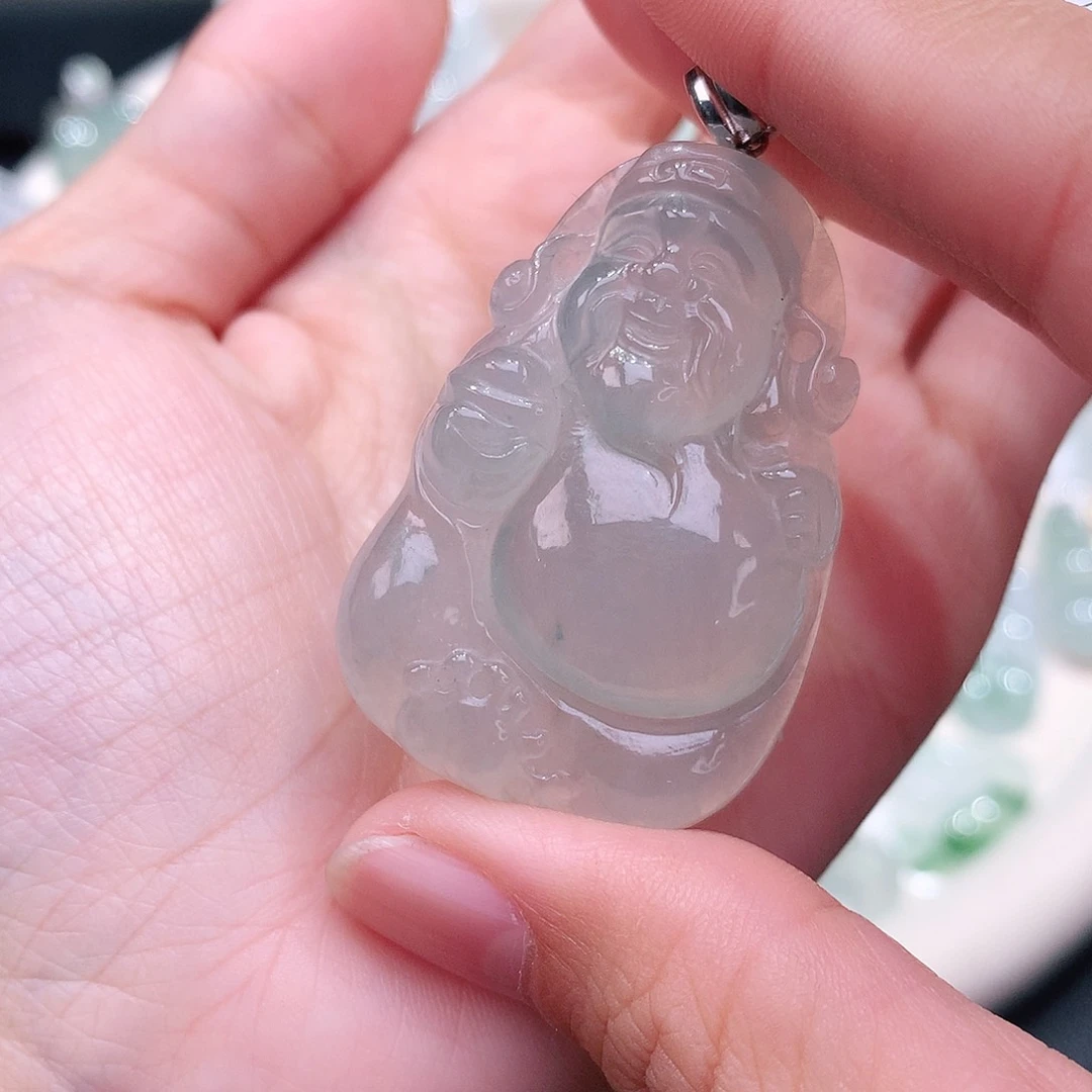 颈饰18K金镶嵌翡翠42.4-28.7-7.4