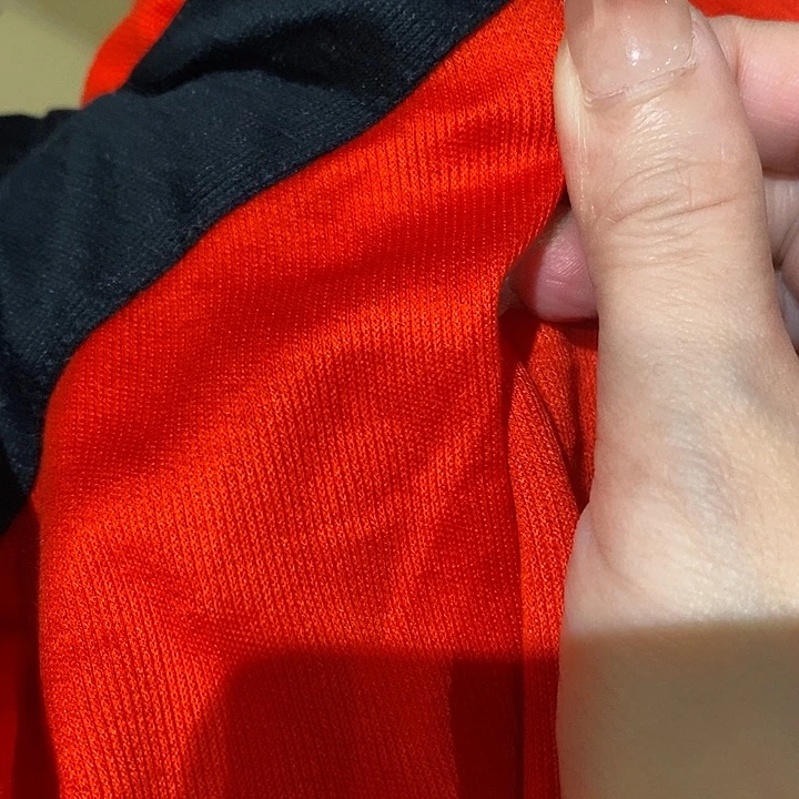 邱***糖中古香水沐浴露持久留香