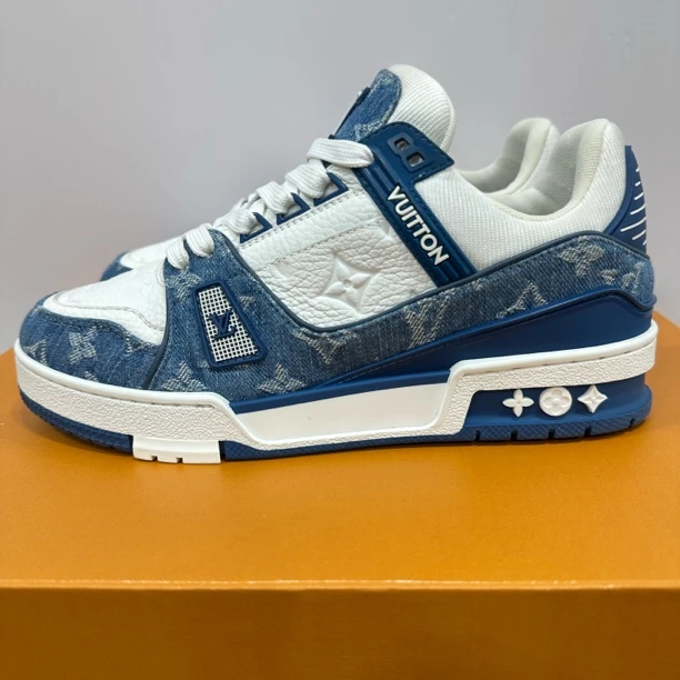 95新 LouisVuitton/路易威登 38码 trainer 蓝白牛仔 低帮板鞋