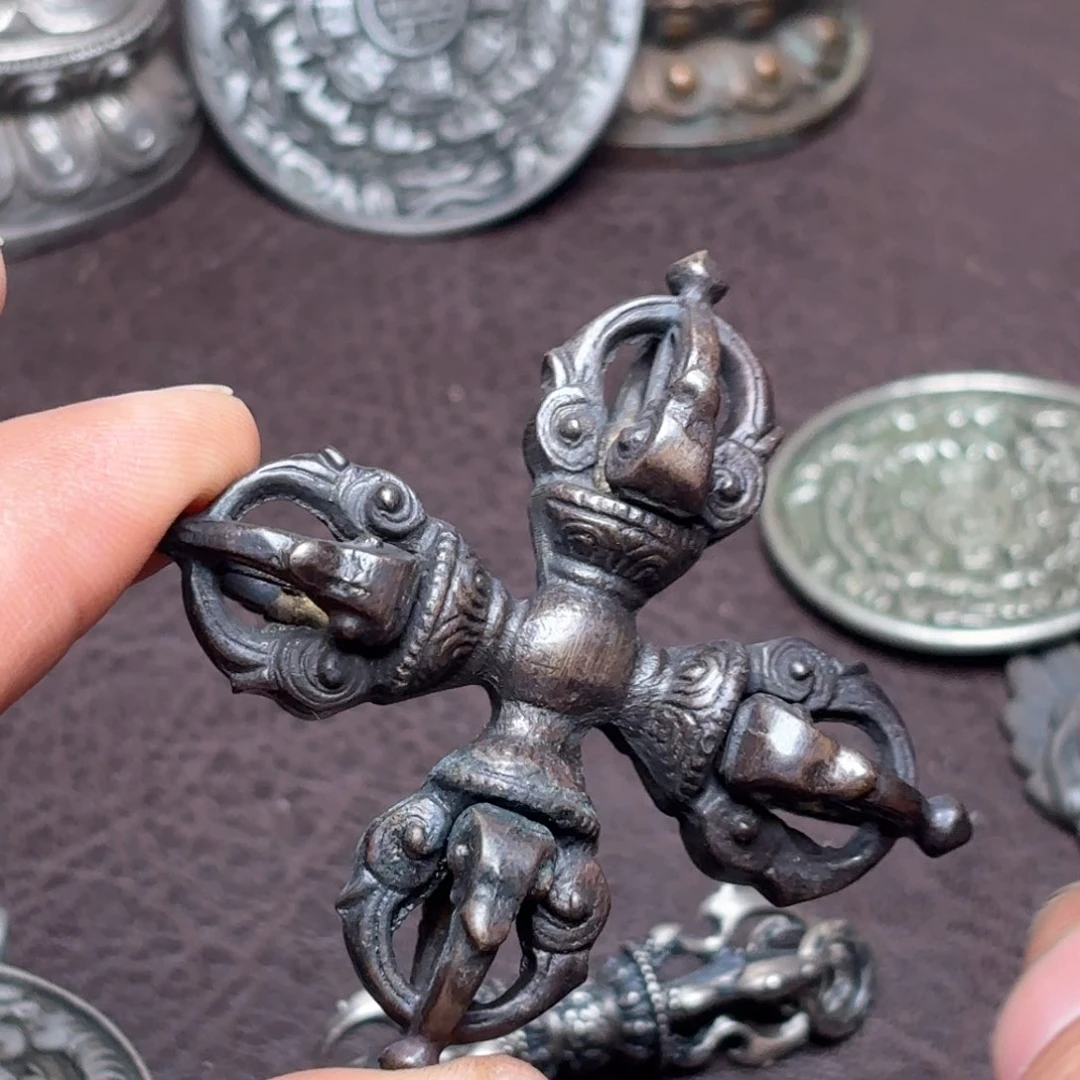 铜星月菩提挂件菩提