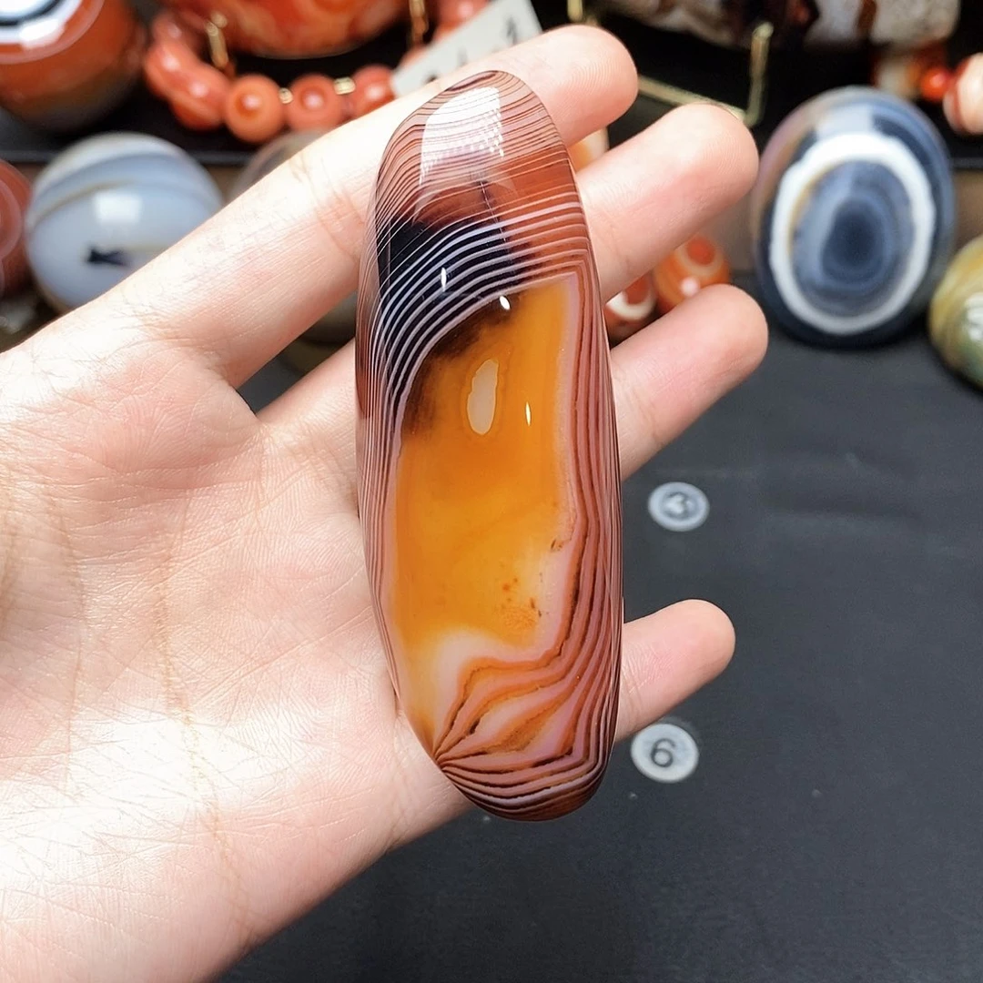 未镶嵌两毛玛瑙/玉髓金*