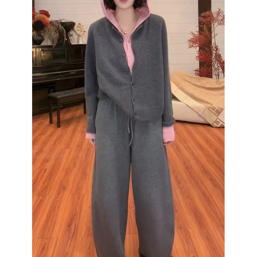 韩系简约慵懒感套装女2026春装新款百搭连帽假两件针织开衫休闲裤