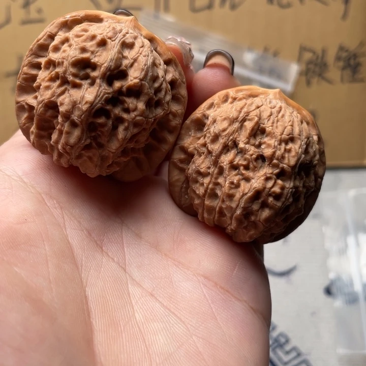 御***影文玩核桃吊坠血麒麟37