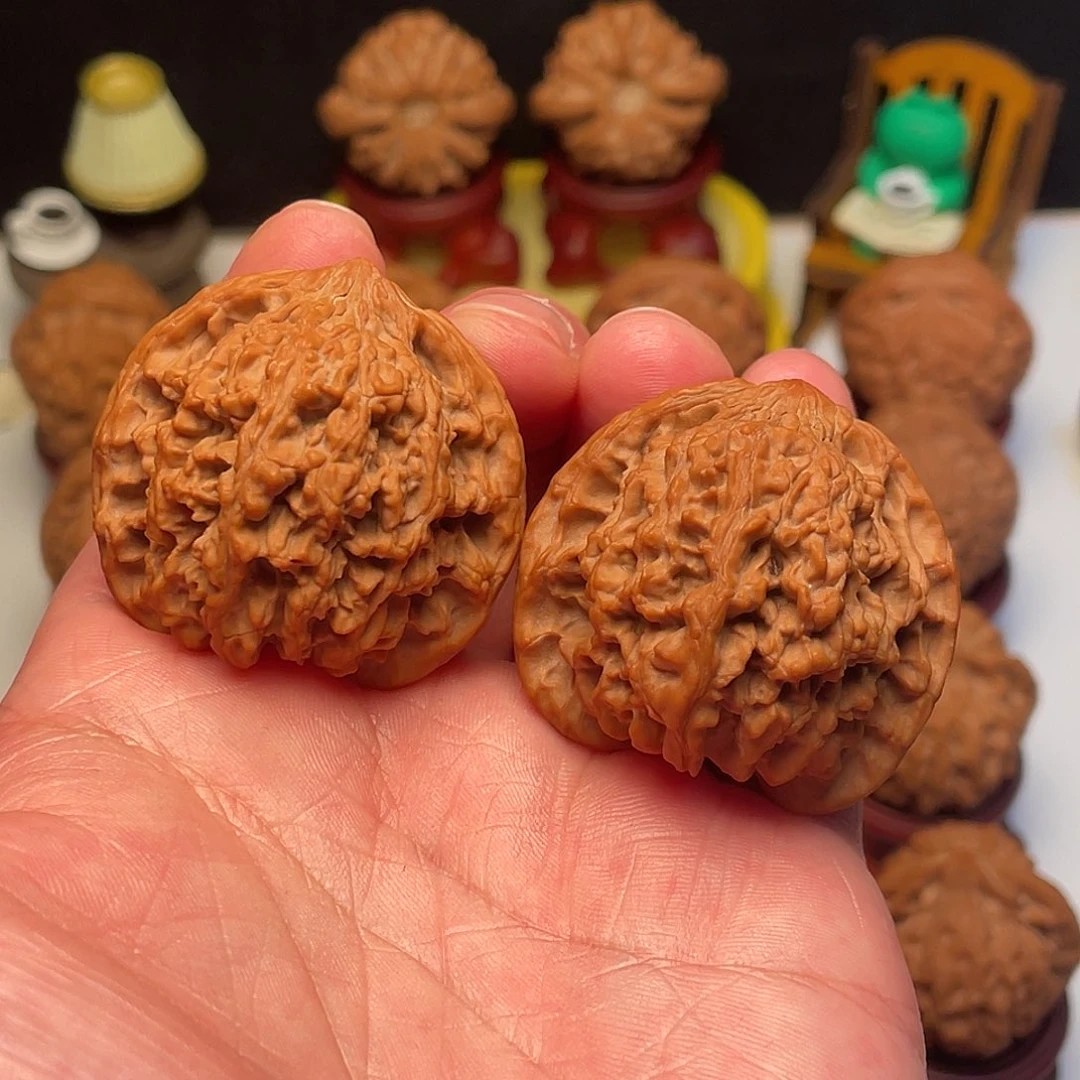 文玩核桃吊坠满天星