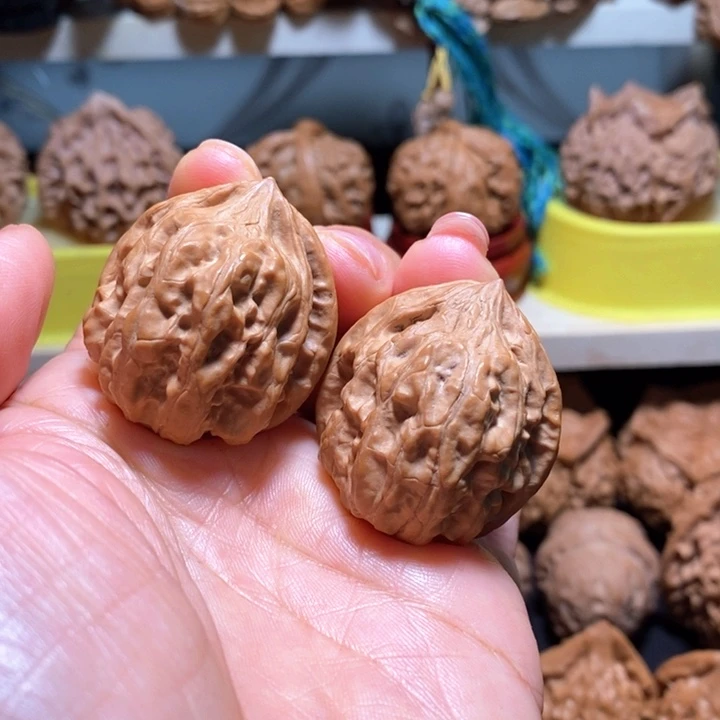 把件桃核野蟾全品32尺