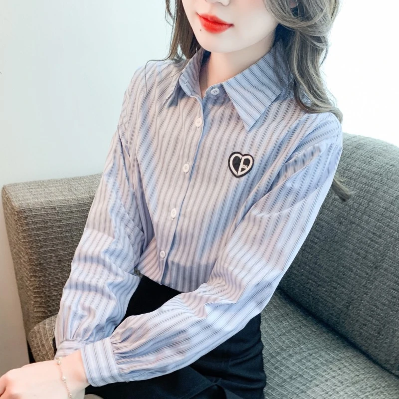 2025年新款女士纯棉衬衫女洋气全棉时尚百搭减龄休闲长袖条纹衬衣