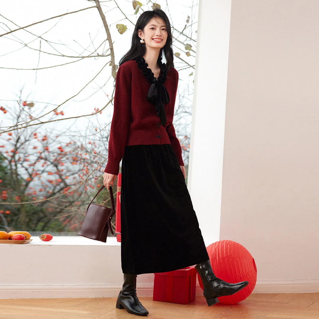 尚静法式小香风丝绒花边系带毛衣2024春季新款经典撞色V领针织衫