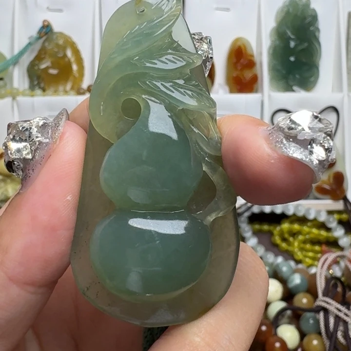 ꕥ***）未镶嵌蛇纹石玉吊坠