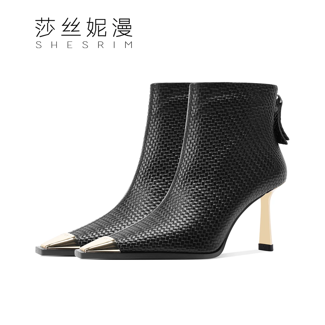 S62-2024秋冬新款胎牛皮压编织百搭时尚短靴细高跟性感女鞋黑色