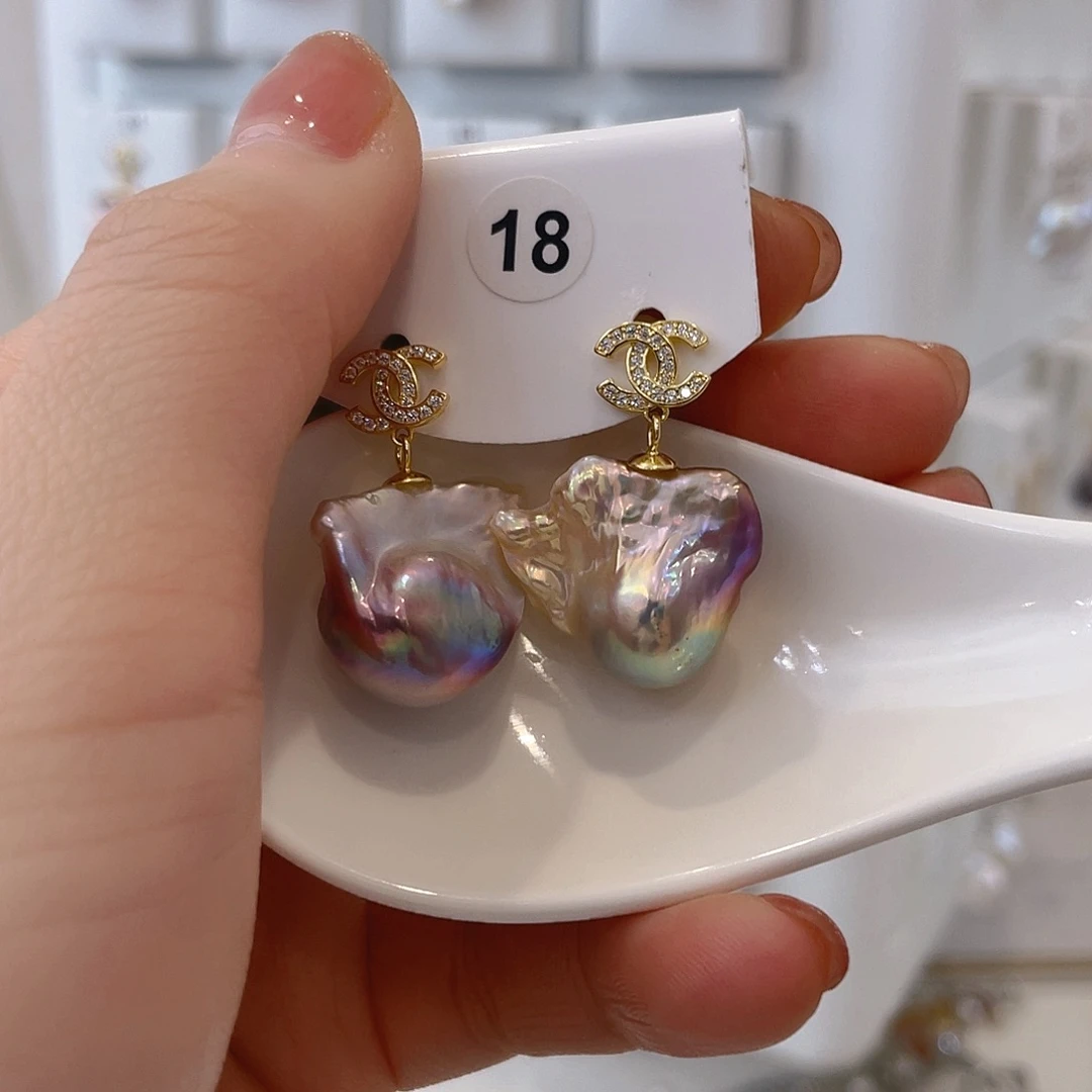 淡水珍珠颈饰银S925镶嵌且****?