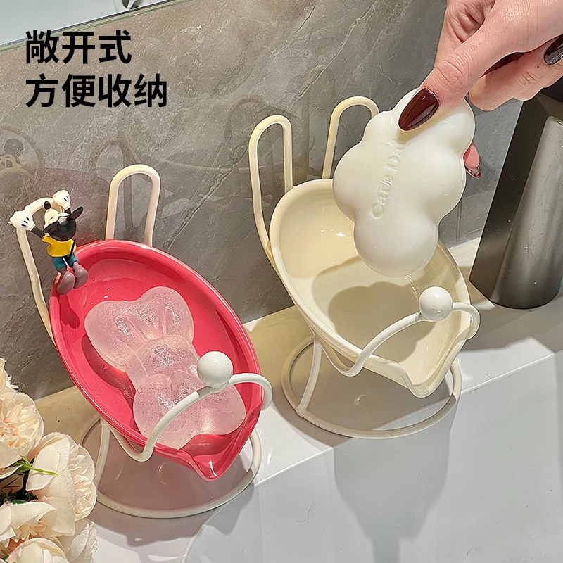 新疆包邮肥皂盒家用免打孔浴室卫生间沥水皂盒洗手台面肥皂置物架