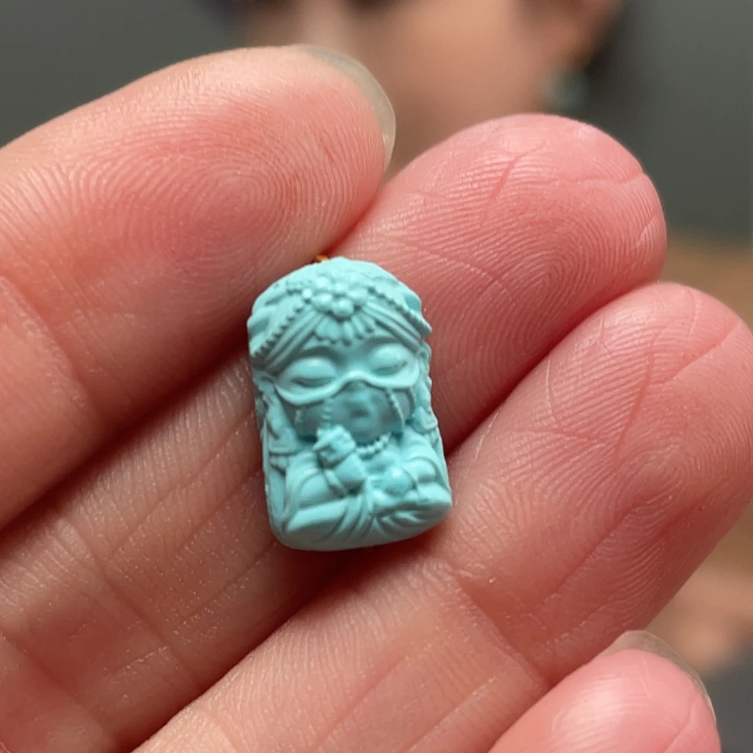 绿松石未镶嵌颈饰