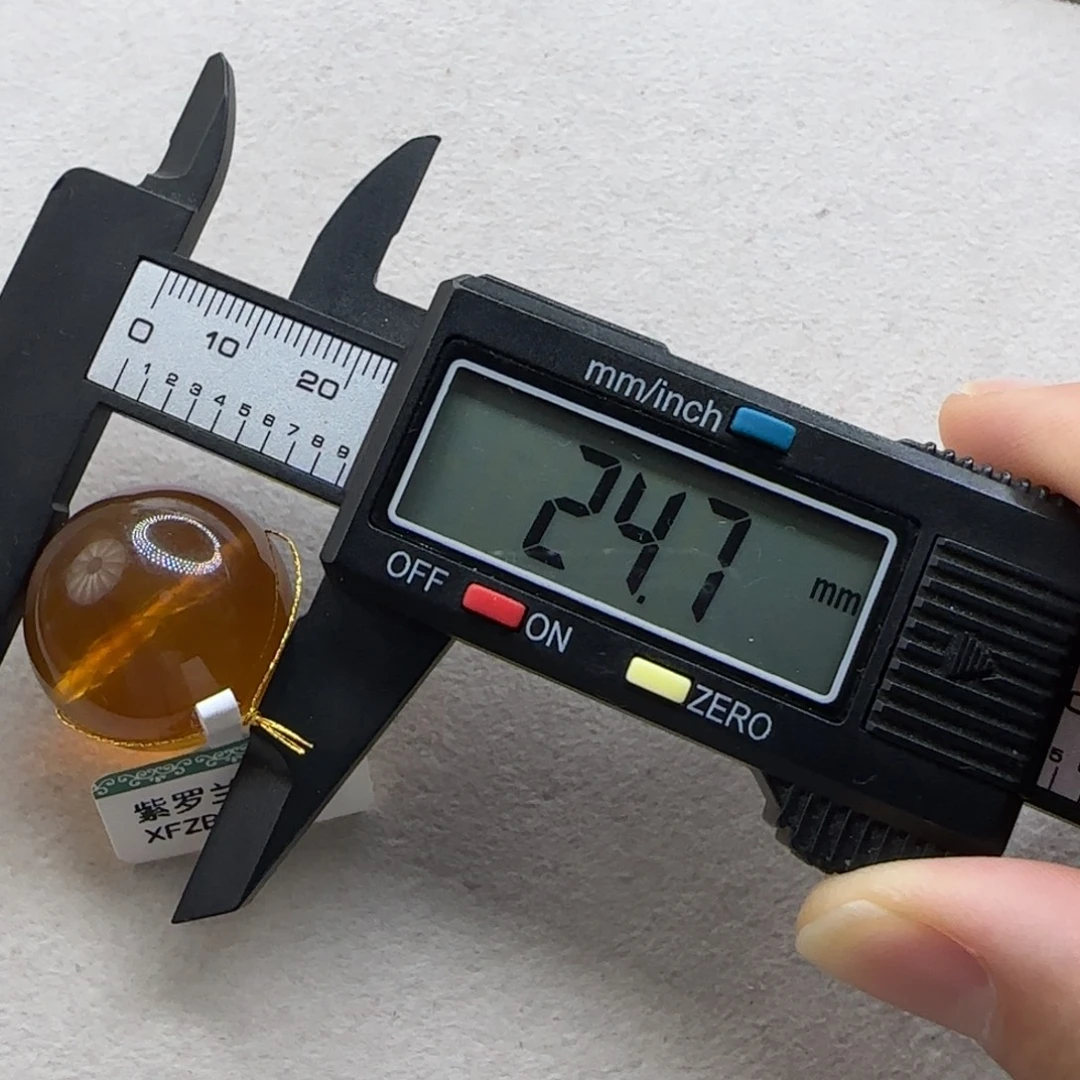 琥珀未镶嵌珠宝奇石24+