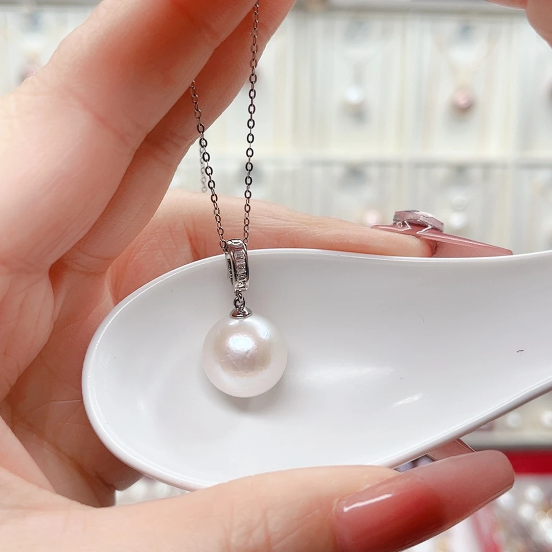 淡水珍珠吊坠(赠链)合金