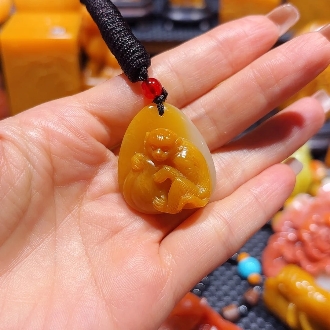 寿山石何**子石雕石雕石雕