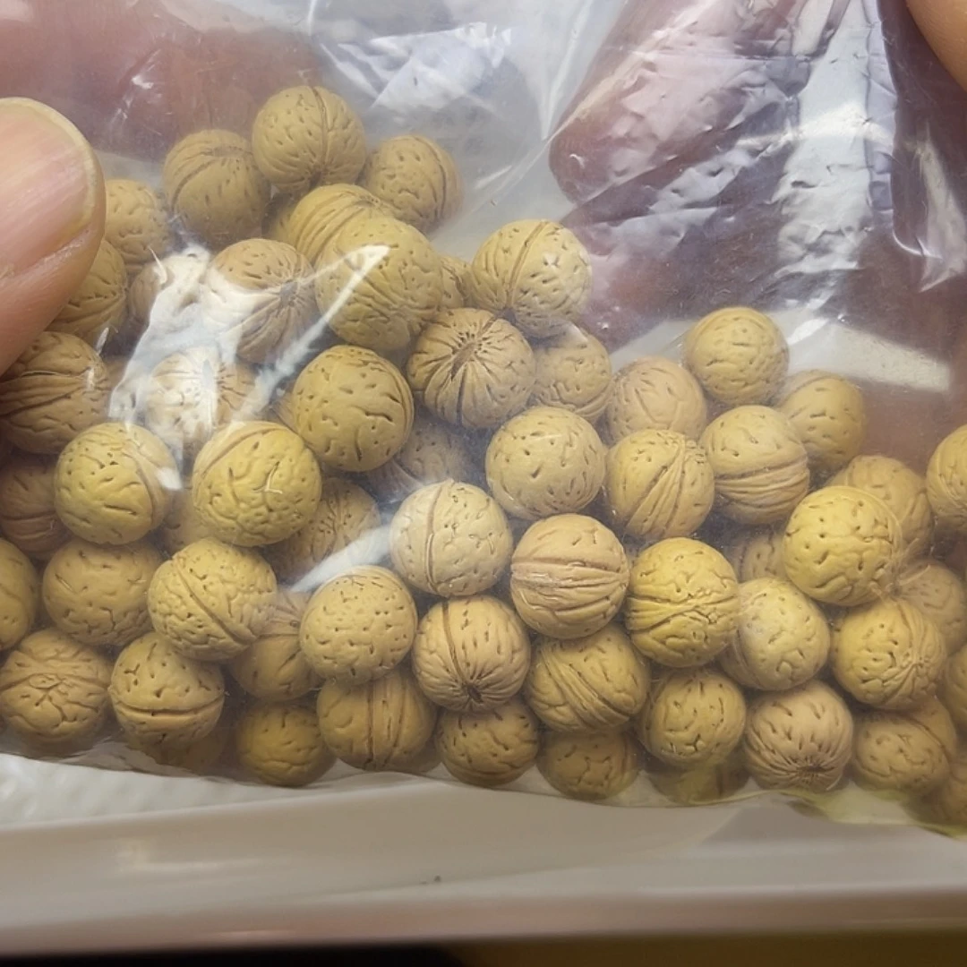 橄榄核吊坠桃核等植物精华的