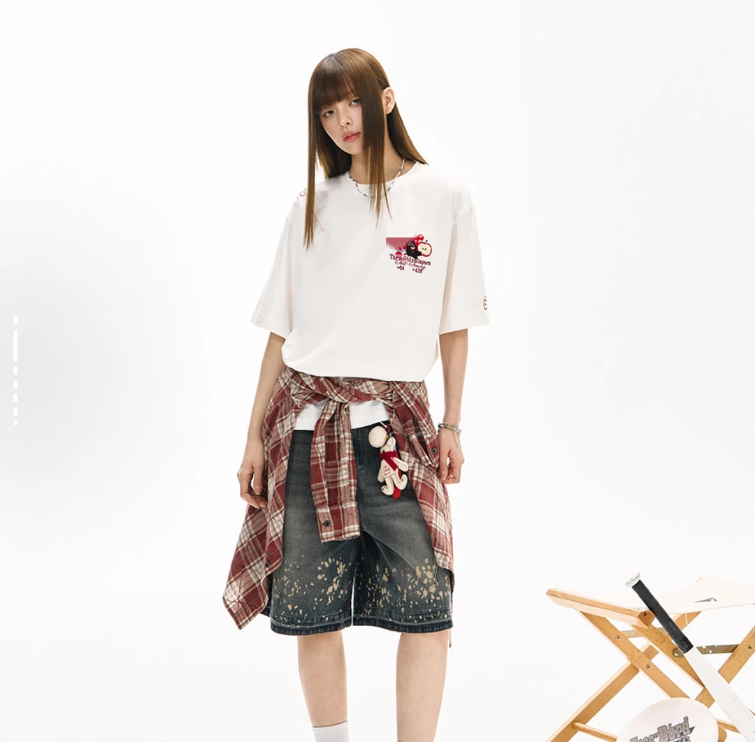 老六家露丝同款情侣圆领刺绣短袖夏季苹果T恤复古休闲时尚牛仔