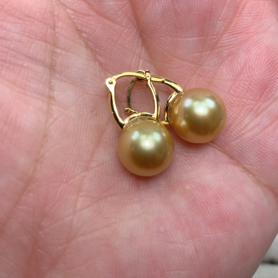 海水珍珠耳饰18K金镶嵌