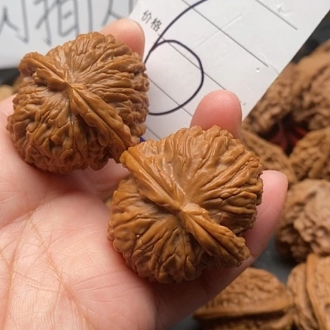 桃核吊坠42全品闷白