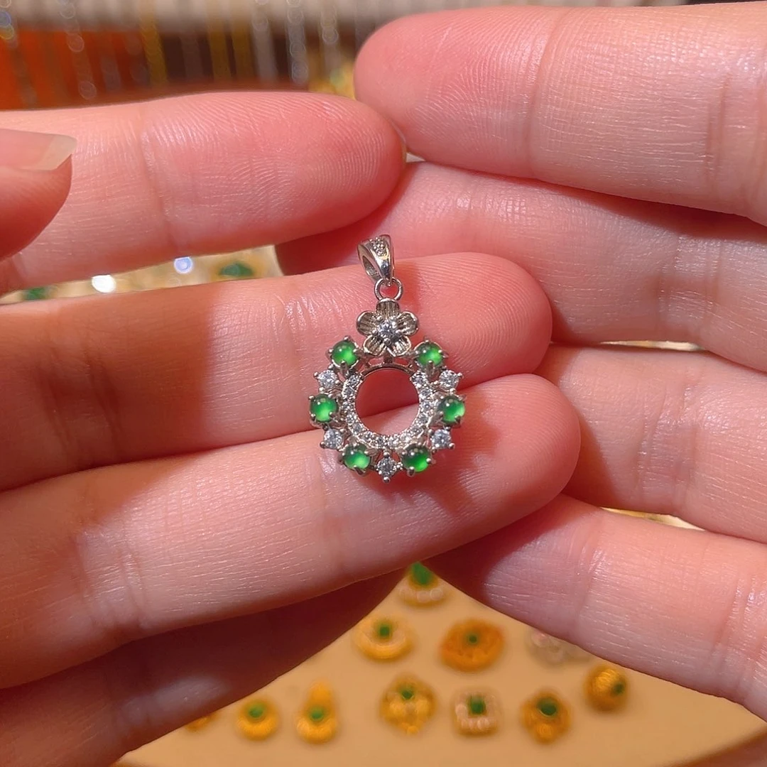 吊坠(不含链)银S925镶嵌翡翠