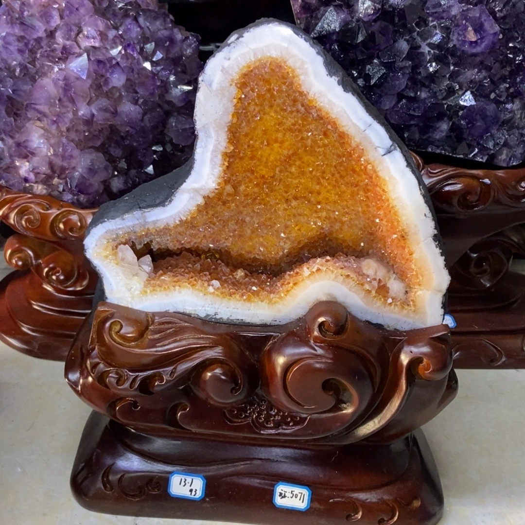 紫晶大型摆件（非配饰）未镶嵌潘