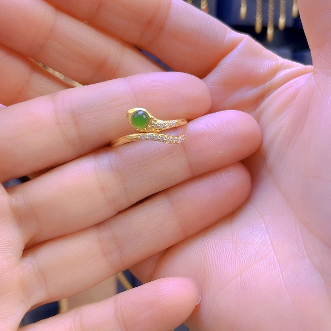 和田玉戒指银S925镀金镶嵌