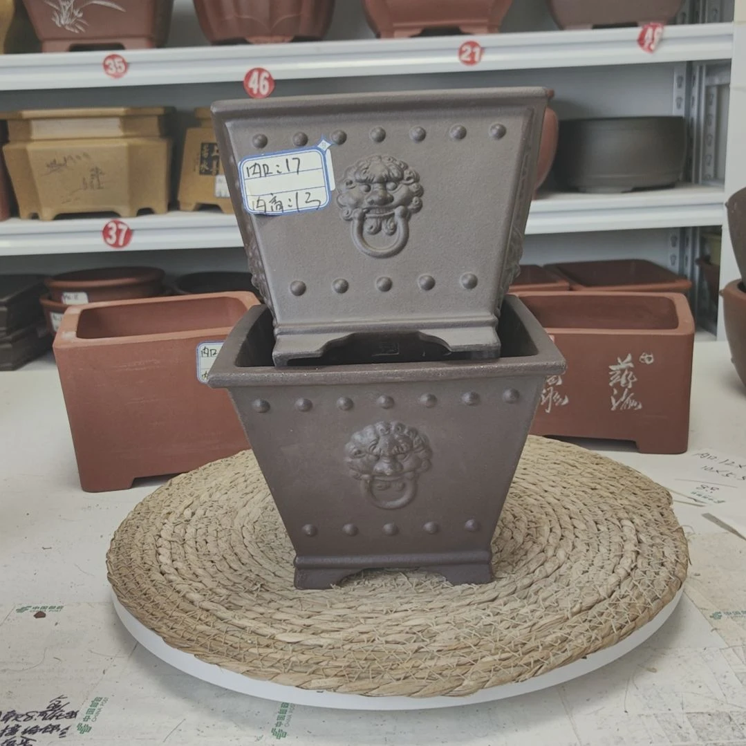 紫砂花盆今天下午：