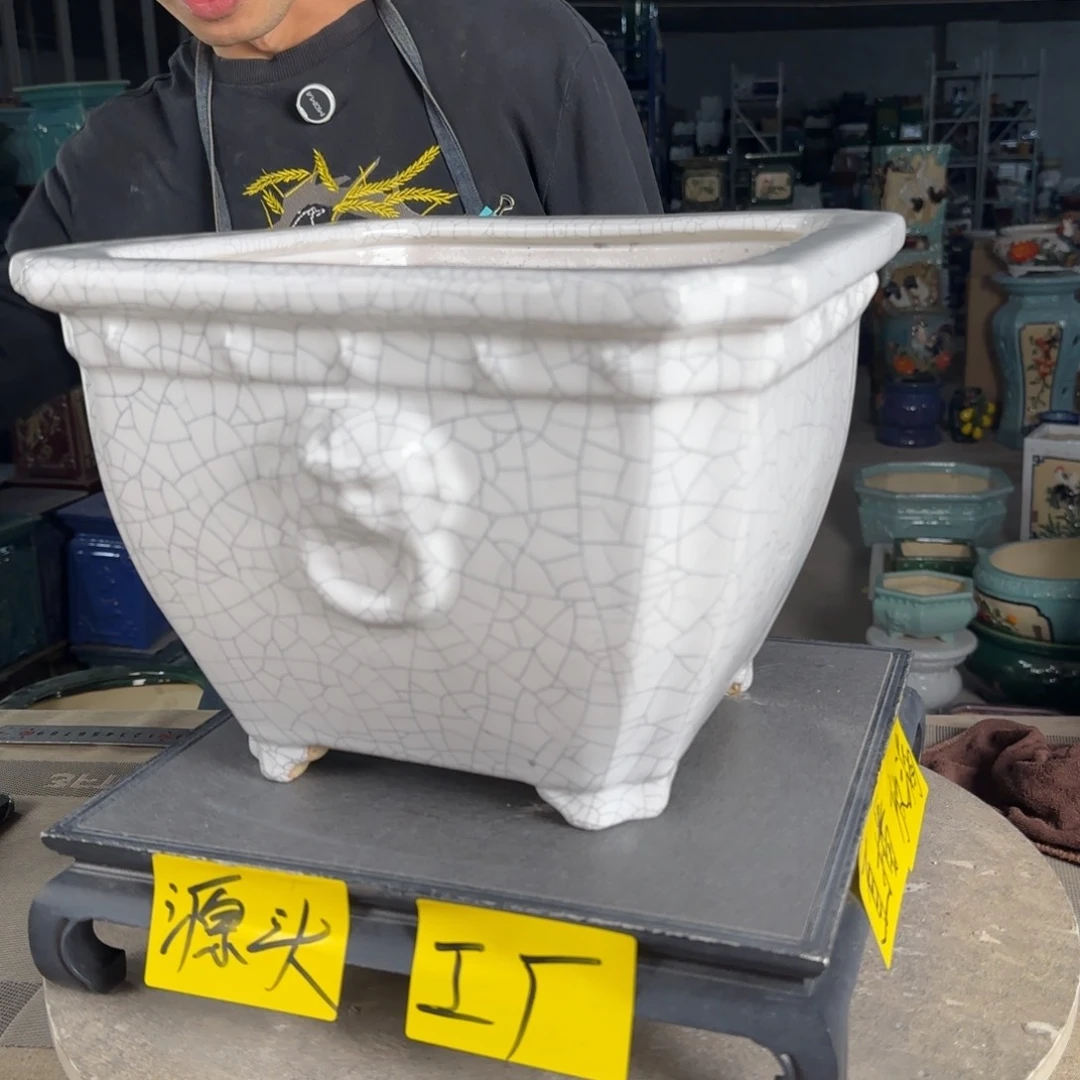 一风堂石湾花盆。缩釉微瑕