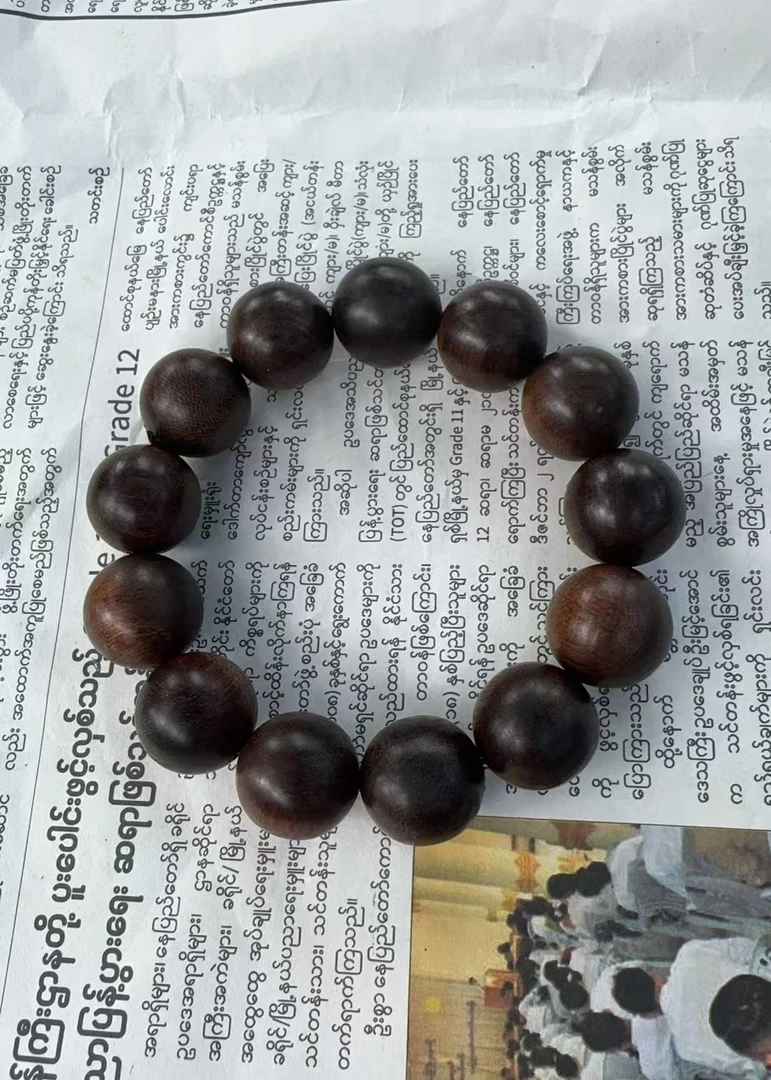 {金泽木业}QHCX028沉香手串（多样性发其一）