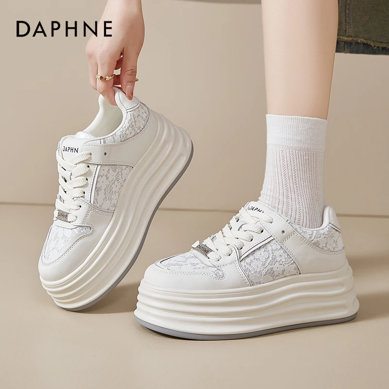Daphne/达芙妮2025夏季新款中国风蕾丝透气网面时尚百搭厚底女鞋