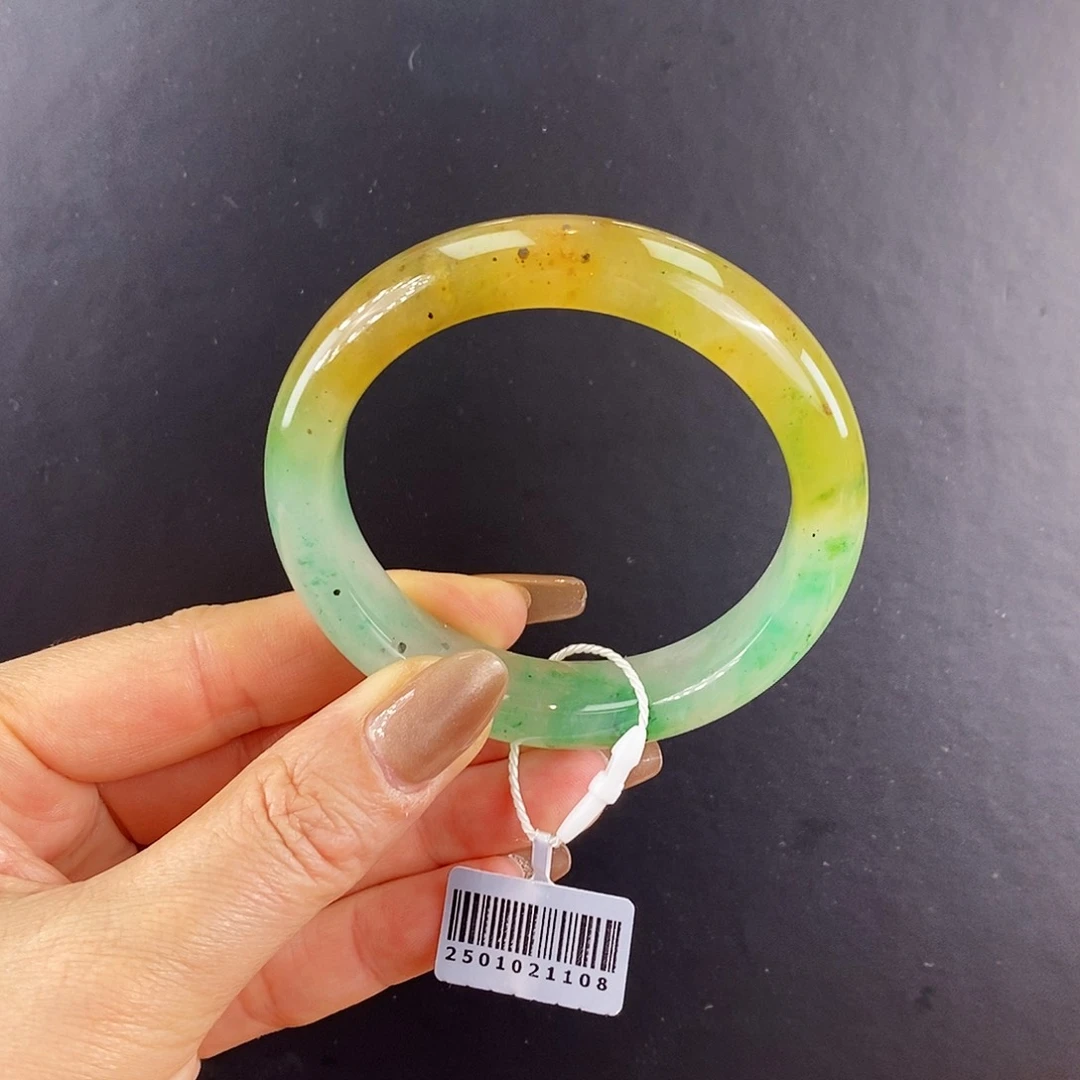 石英质玉手镯未镶嵌非洲翠手镯