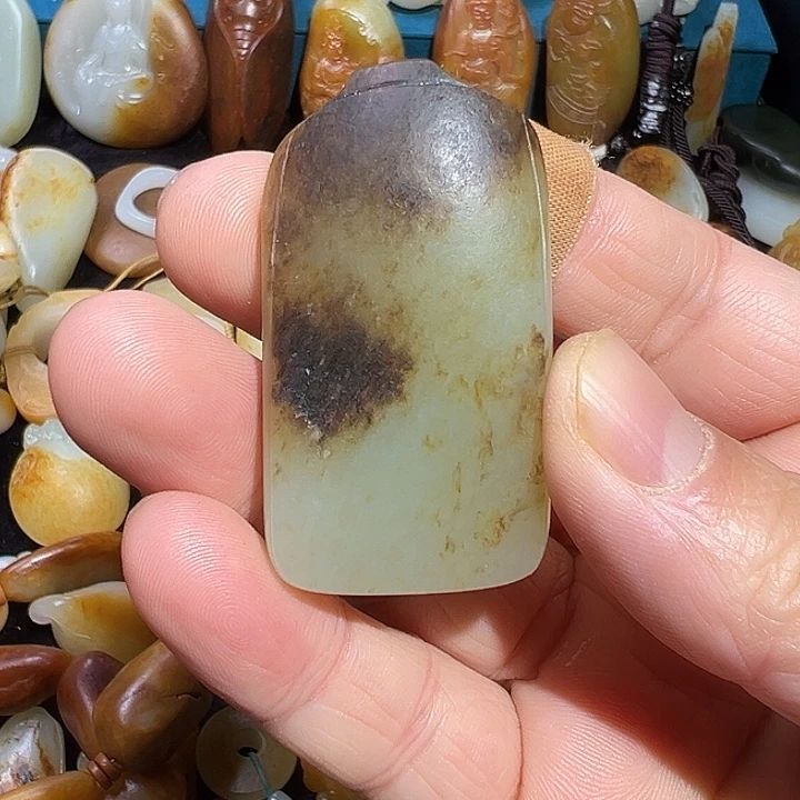 和田玉未镶嵌吊坠(不含链)