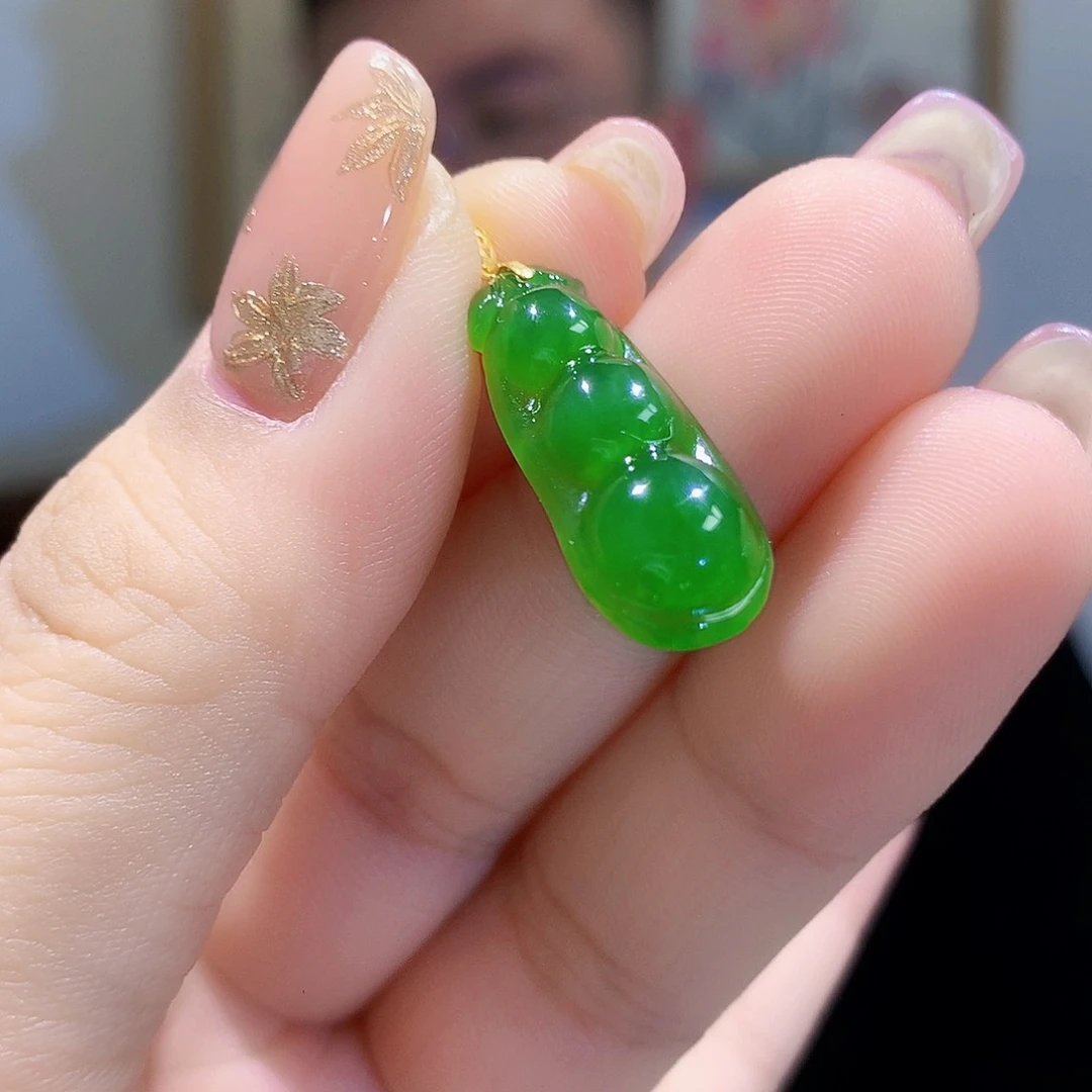 和田玉（碧玉）颈饰18K金镶嵌