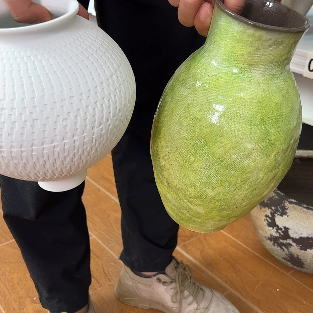 M***店两个景德镇手工花器