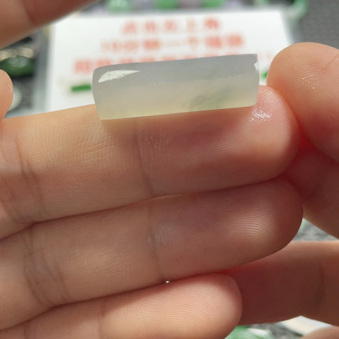未镶嵌定制翡翠翡翠