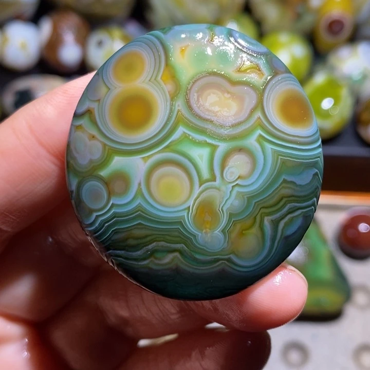 未镶嵌玛瑙/玉髓珠宝半成品45