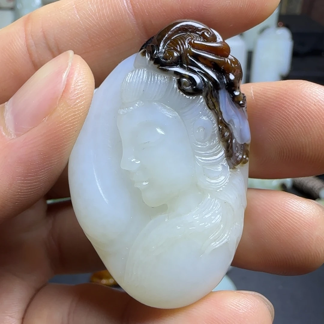 和田玉未镶嵌挂件