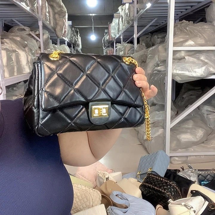 PU黄牛皮（革）PVC时尚潮流休闲