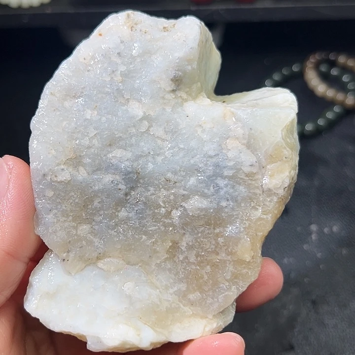 和田玉（糖玉）足银镶嵌车挂