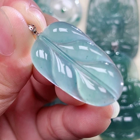 【闪购商品】翡翠18K金镶嵌吊坠(不含链)