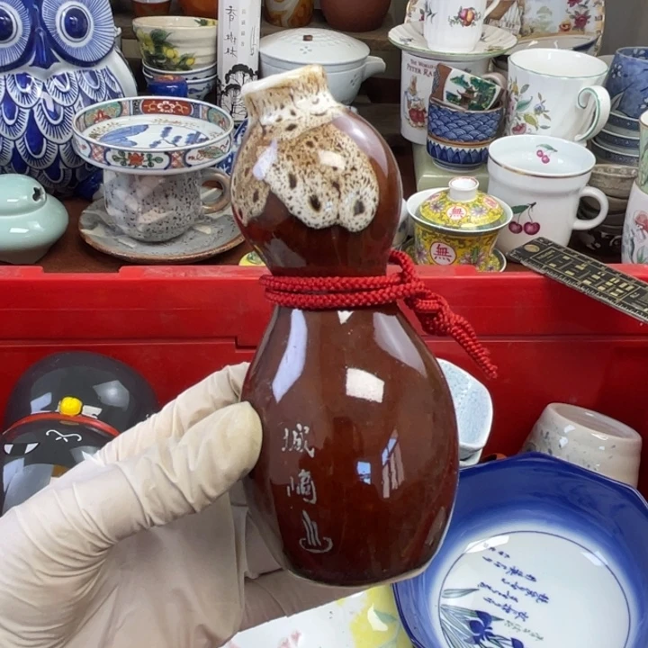 他家瓷器真美…开播了
