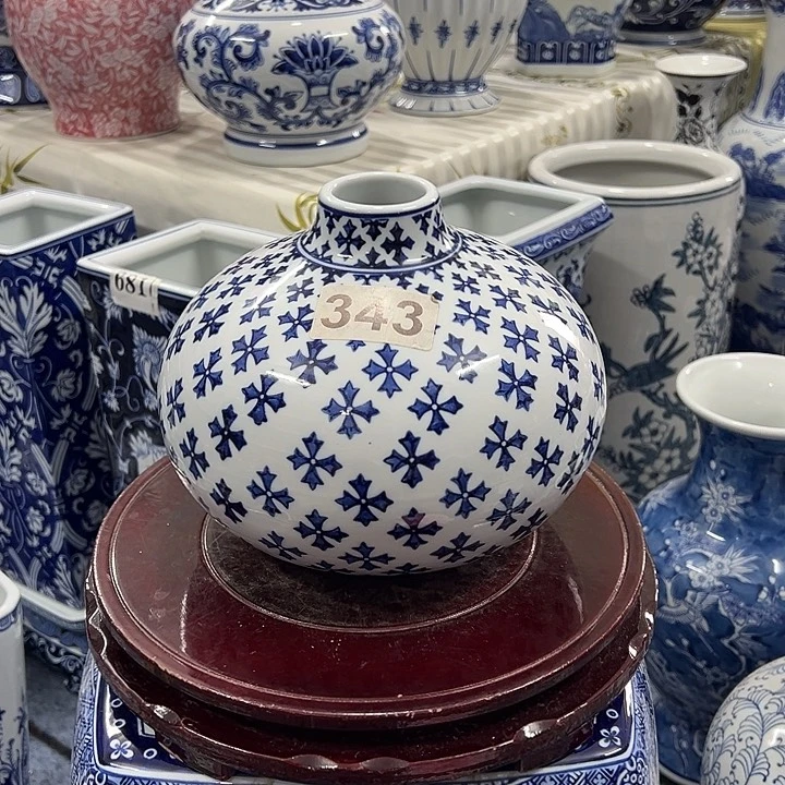 摆件青花瓷居家摆件，花瓶