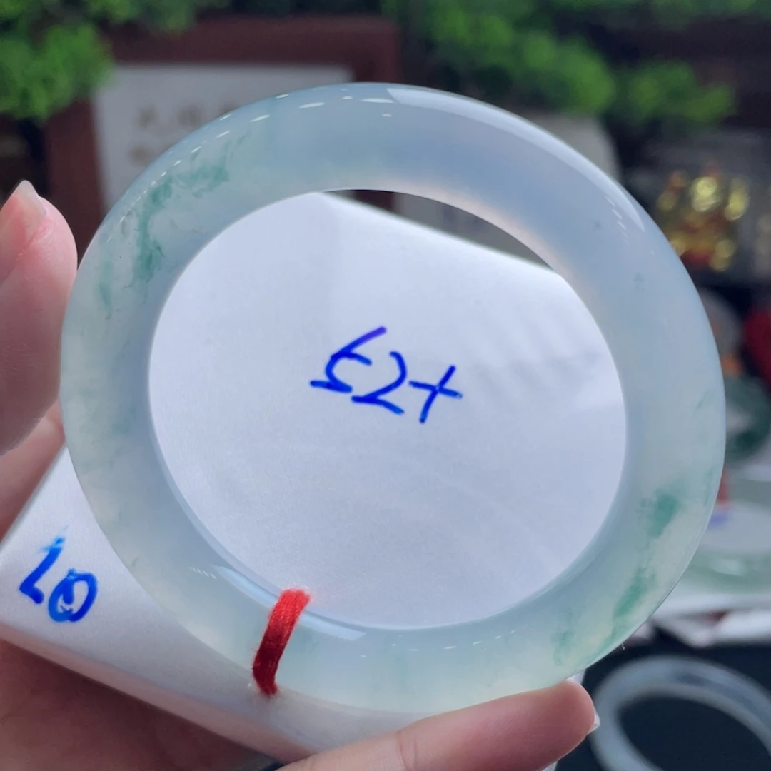 翡翠未镶嵌手镯52.8行家飘花