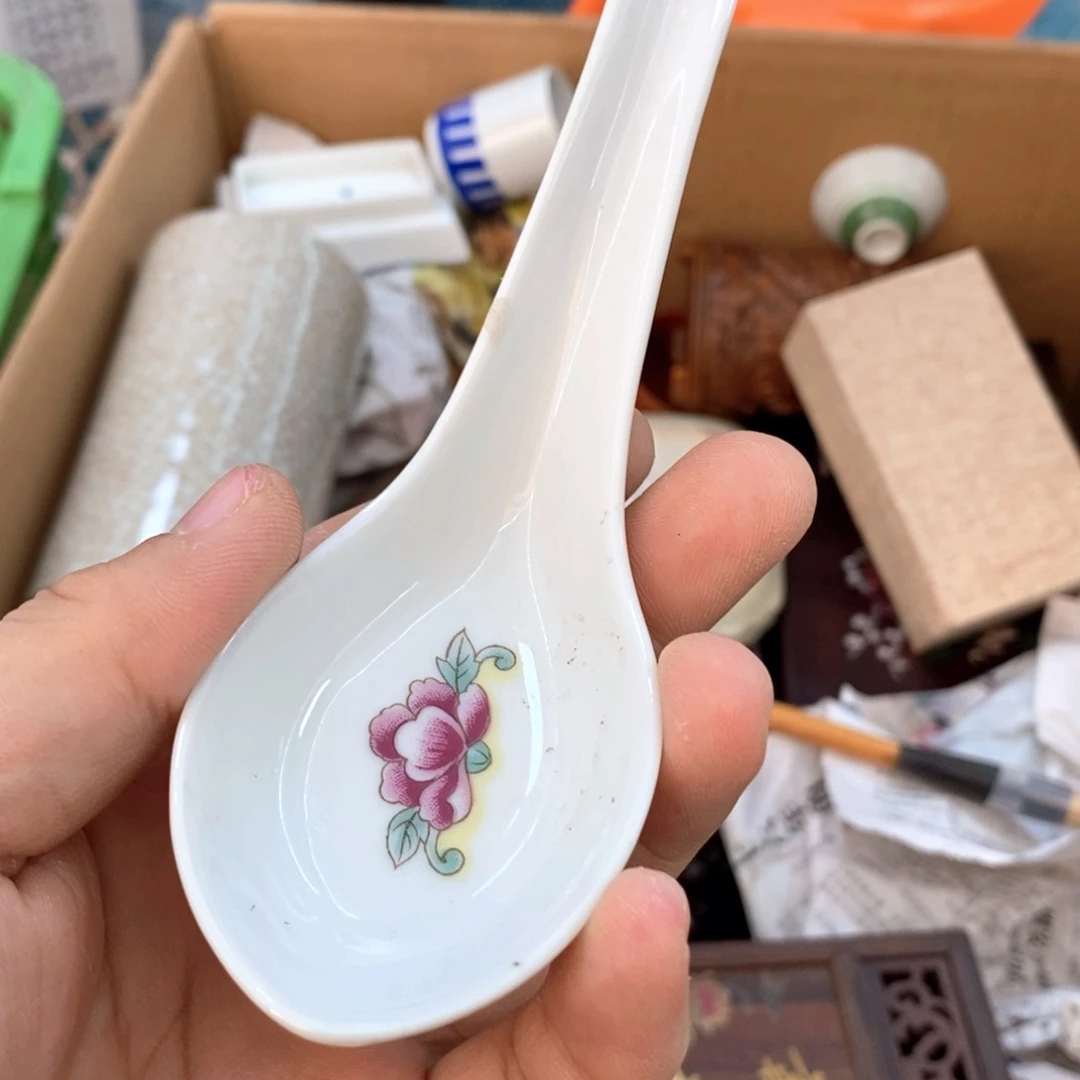 瓷片哈哈哈哈哈哈哈哈哈