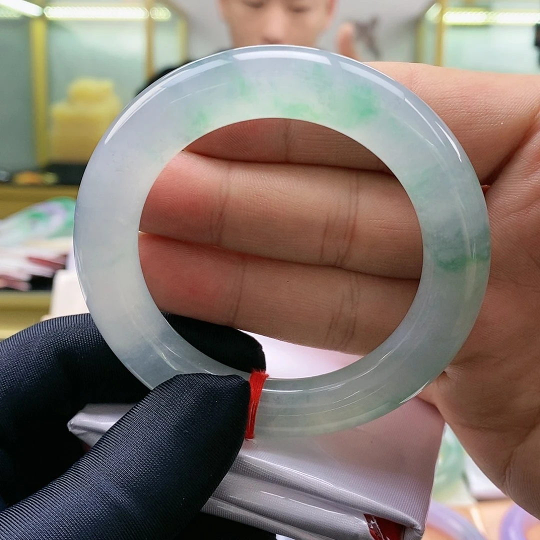 【闪购商品】未镶嵌手镯翡翠玖**总冰飘绿